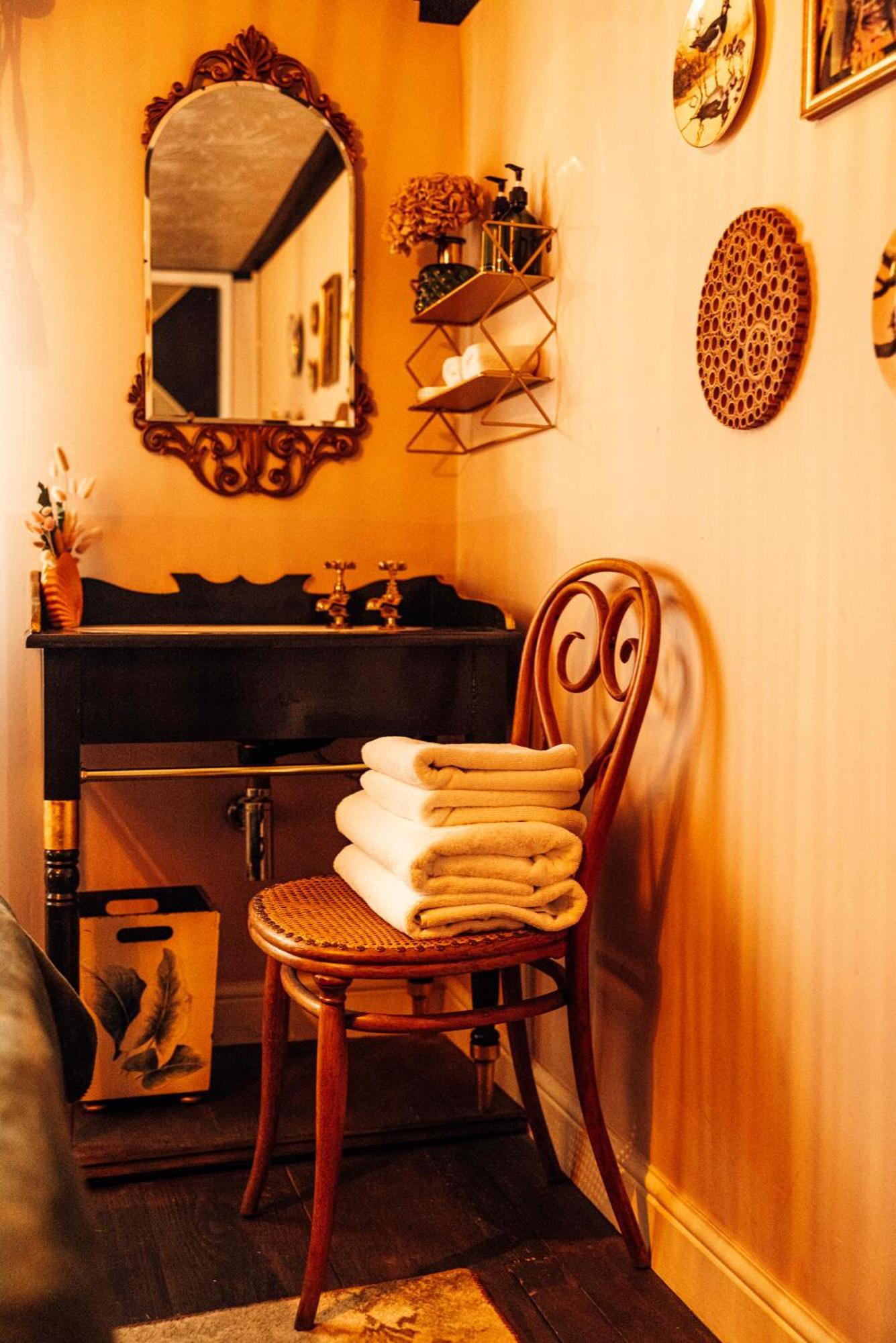 The George & Heart House 호텔 마게이트 외부 사진